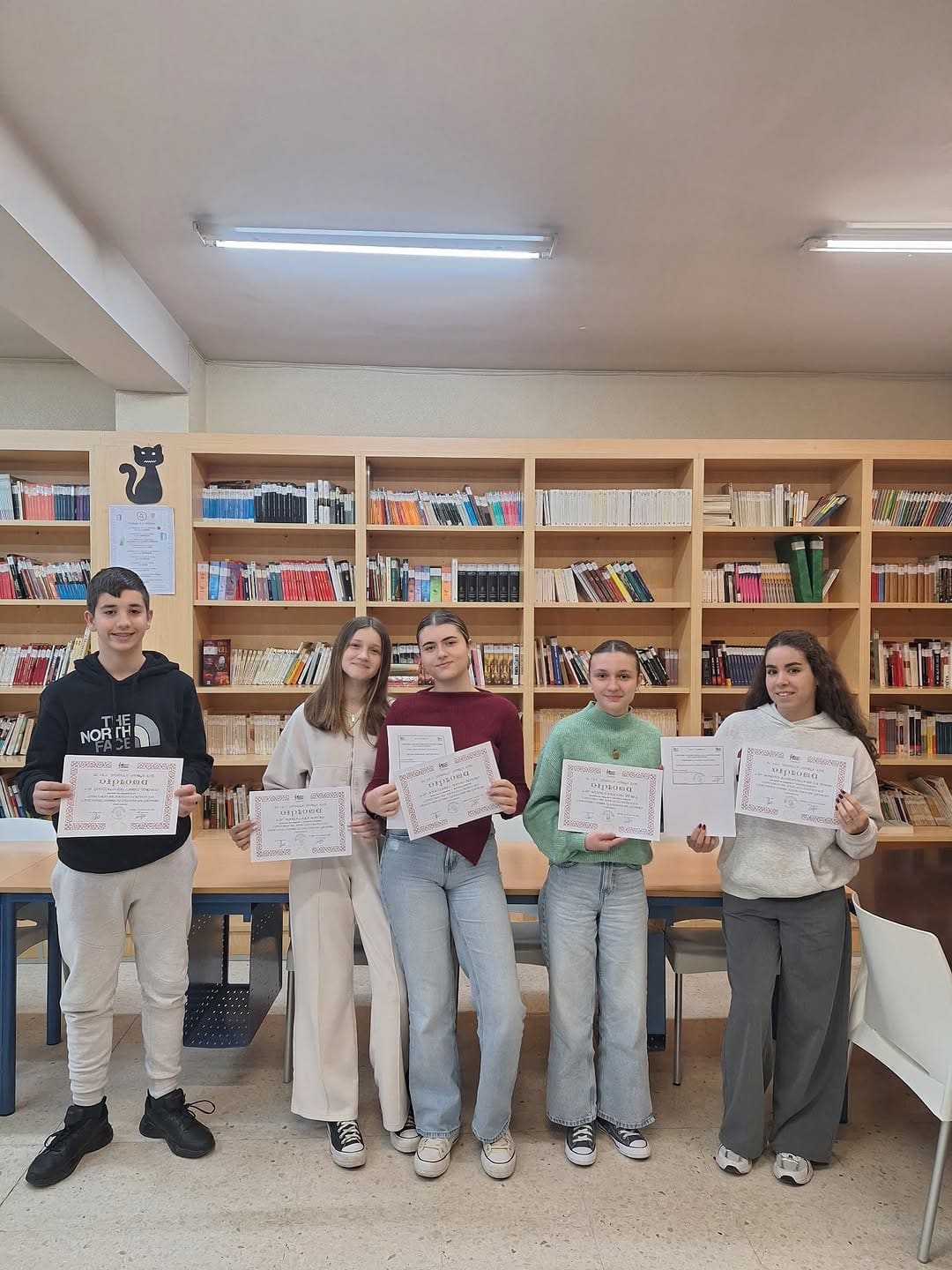 Imagen del proyecto: Biblioteca Escolar — Cultura y Educación